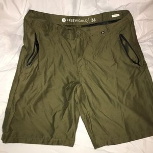 Free World Mens Hybrid Stretch Shorts Khaki Green